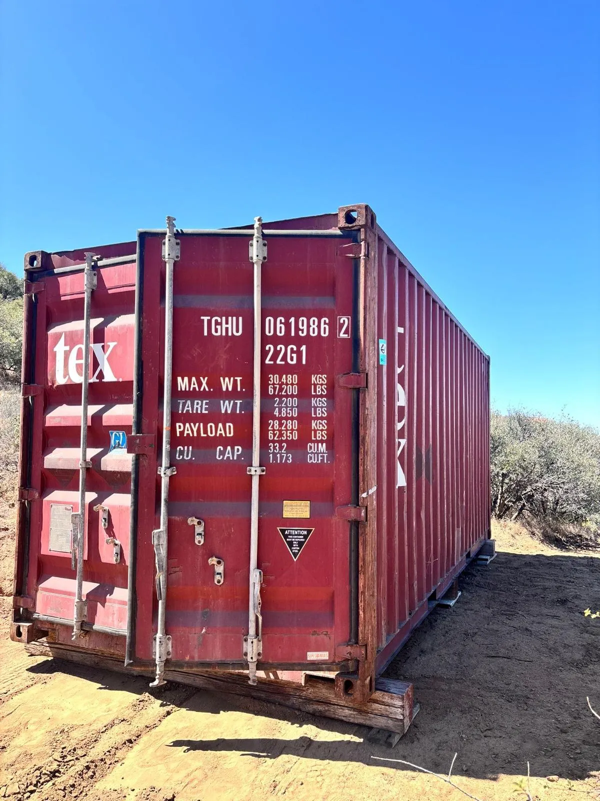 Used 20 ft container with original paint